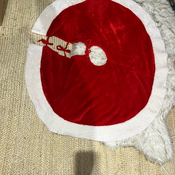 Santa fur Christmas holiday Tree skirt - Picture 4 of 6